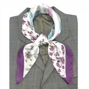 ✨✨Elegant Bandana Square Scarf Silky Floral Purple Beige Luxury Fashion Boho New